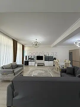 Satılır 4 otaqlı mənzil 140 m²