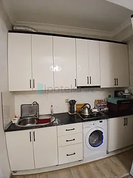 Satılır 1 otaqlı yeni tikili 44 m²