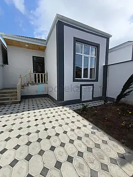 Satılır 2 otaqlı həyət evi 50 m² — Bakı 2 otaq 50.00 m²