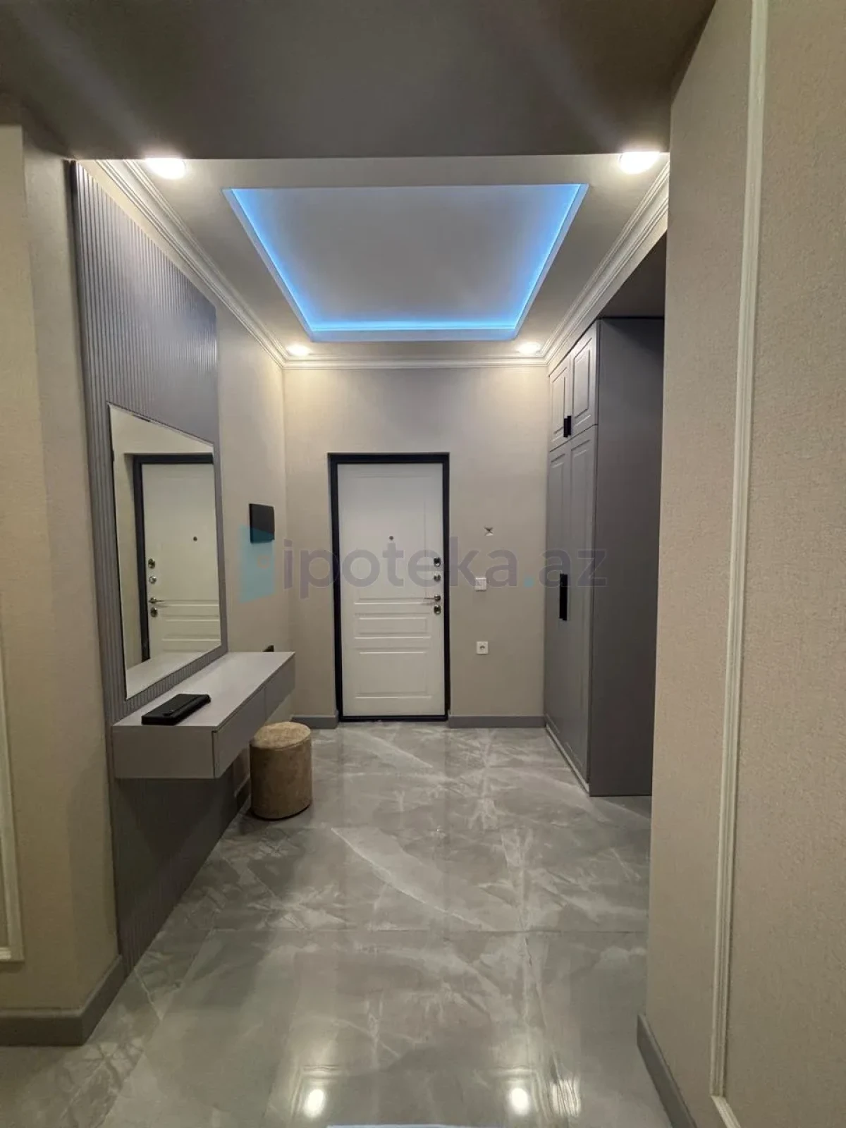 Satılır 2 otaqlı yeni tikili 82 m²