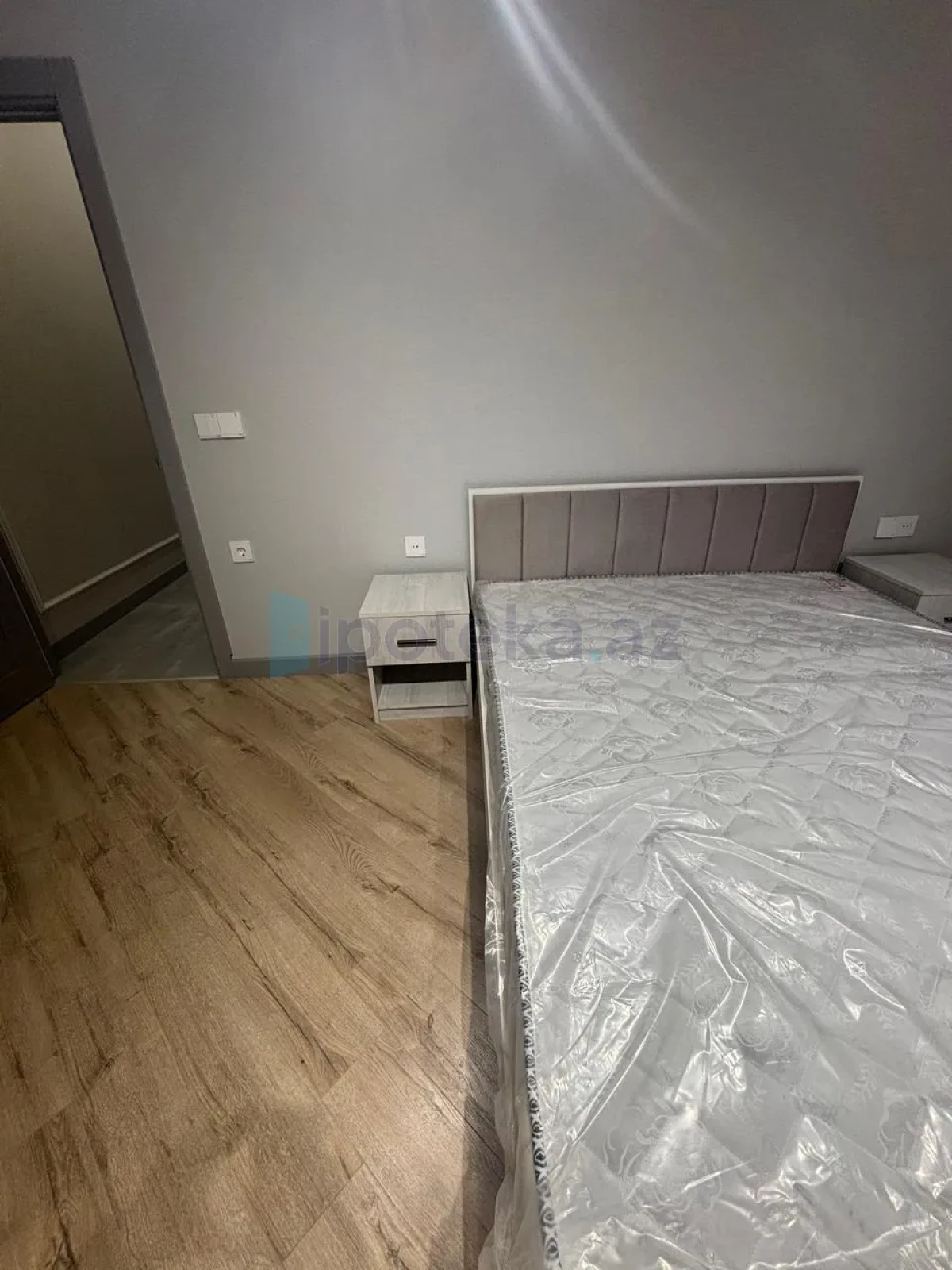 Satılır 2 otaqlı yeni tikili 82 m²