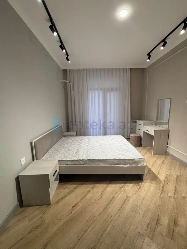 Satılır 2 otaqlı yeni tikili 82 m²
