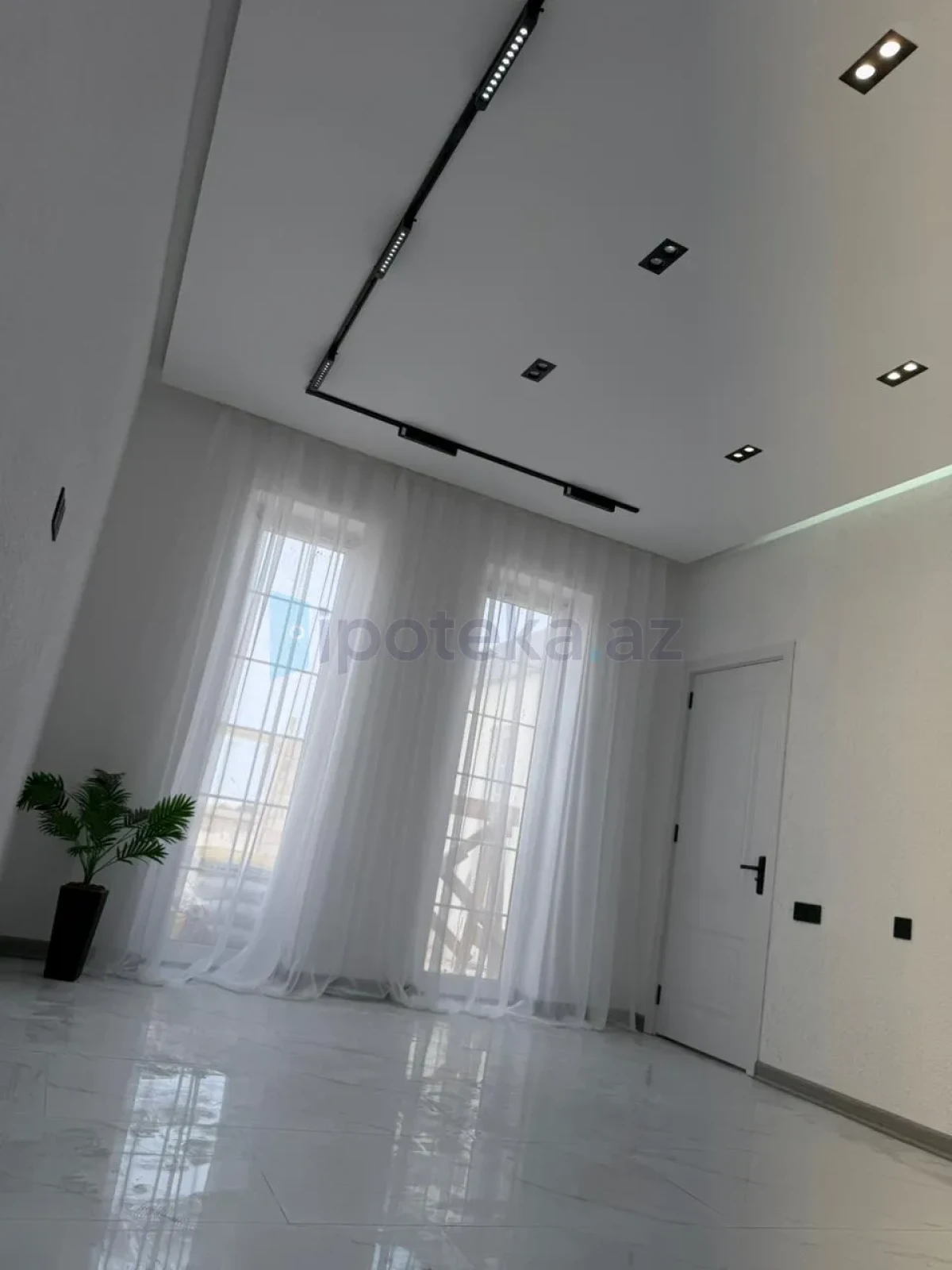 Satılır 4 otaqlı həyət evi 126 m²