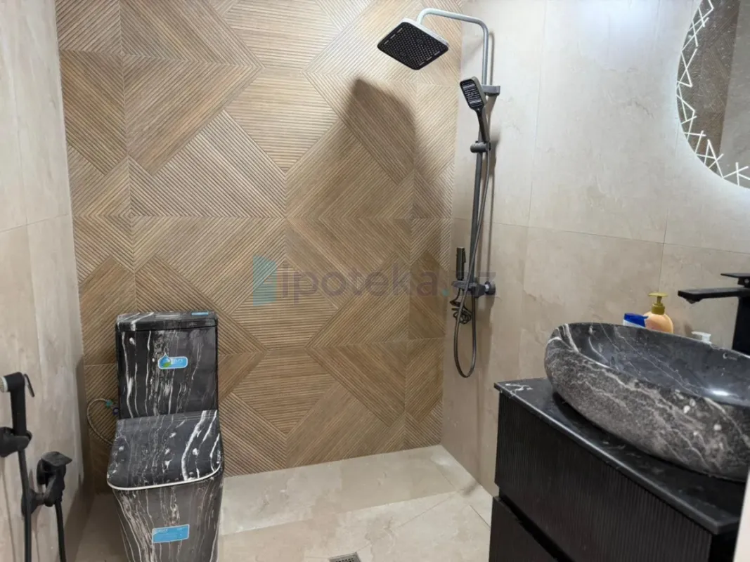 Satılır 4 otaqlı həyət evi 126 m²