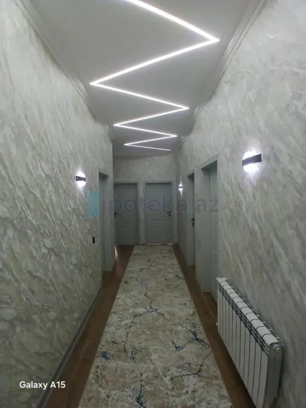 Satılır 4 otaqlı həyət evi 180 m²