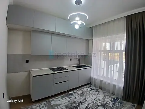 Satılır 4 otaqlı həyət evi 180 m²