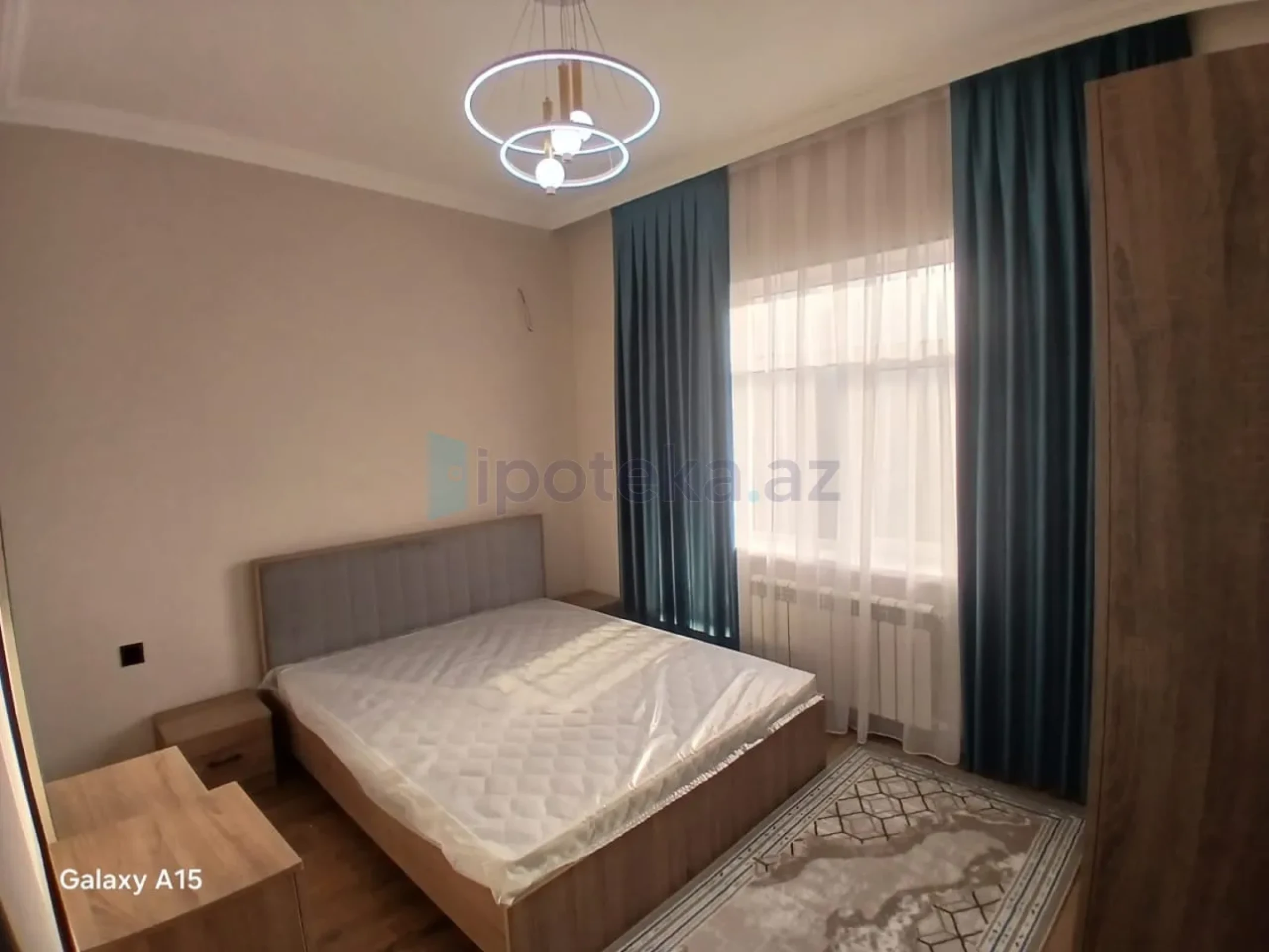 Satılır 4 otaqlı həyət evi 180 m²
