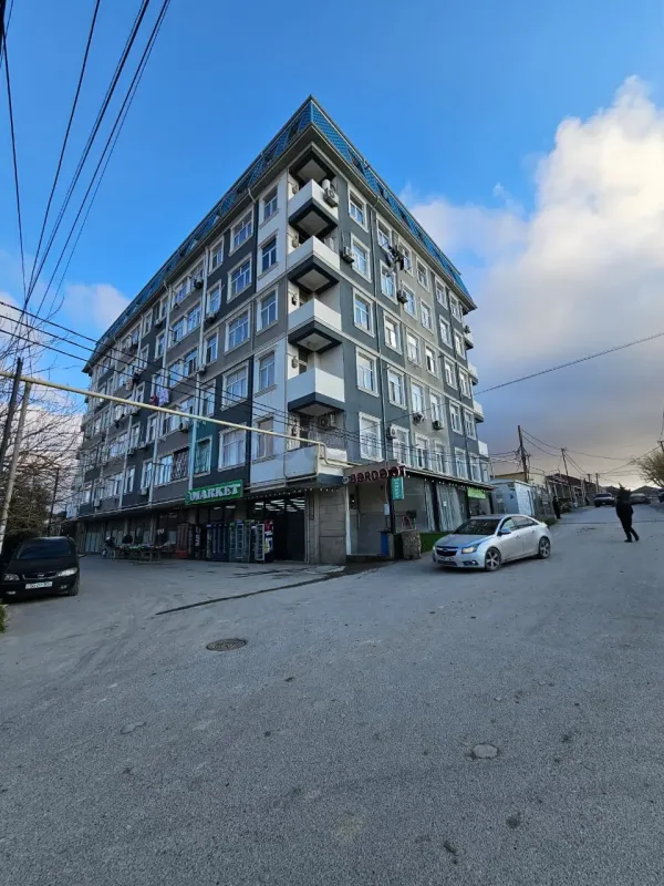 Satılır 2 otaqlı yeni tikili 52 m²
