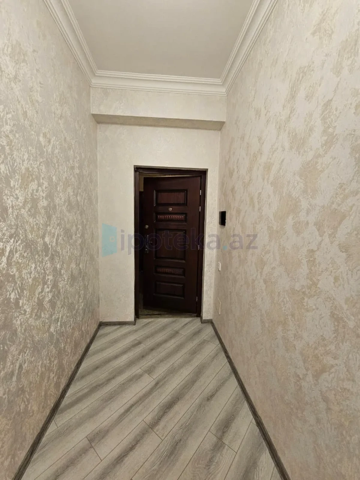 Satılır 3 otaqlı yeni tikili 72 m²