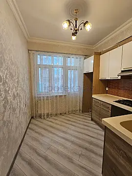 Satılır 3 otaqlı yeni tikili 72 m²