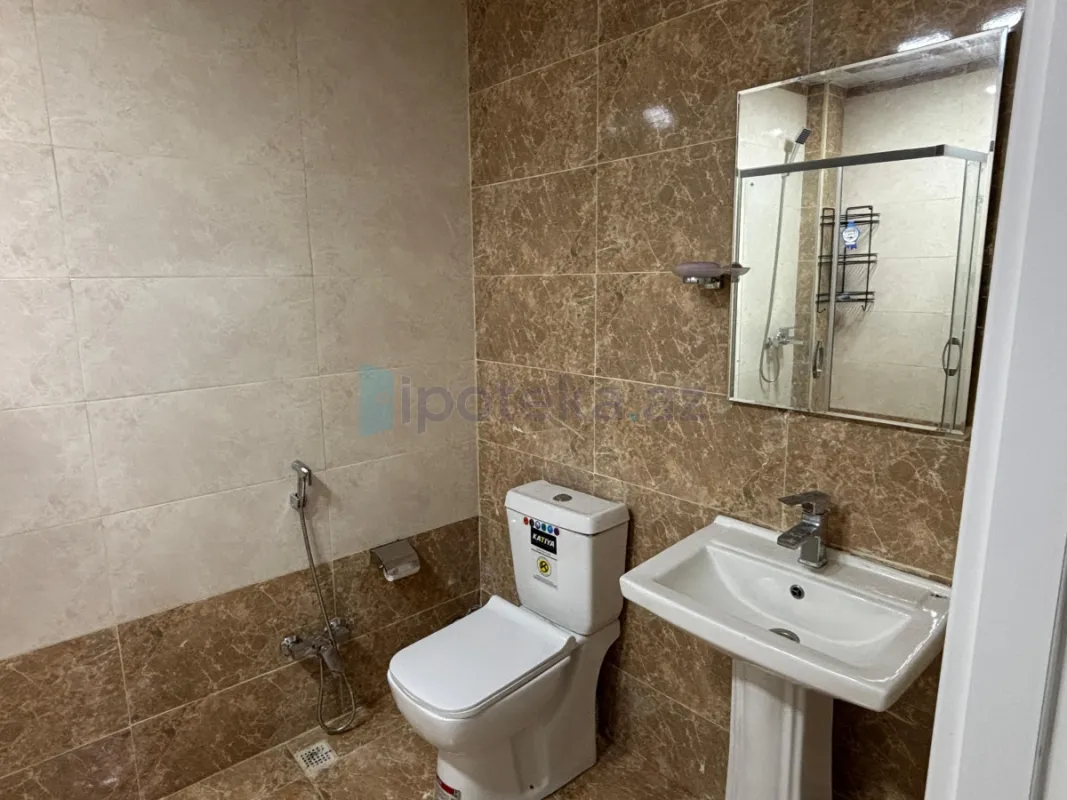 Satılır 2 otaqlı yeni tikili 75 m²