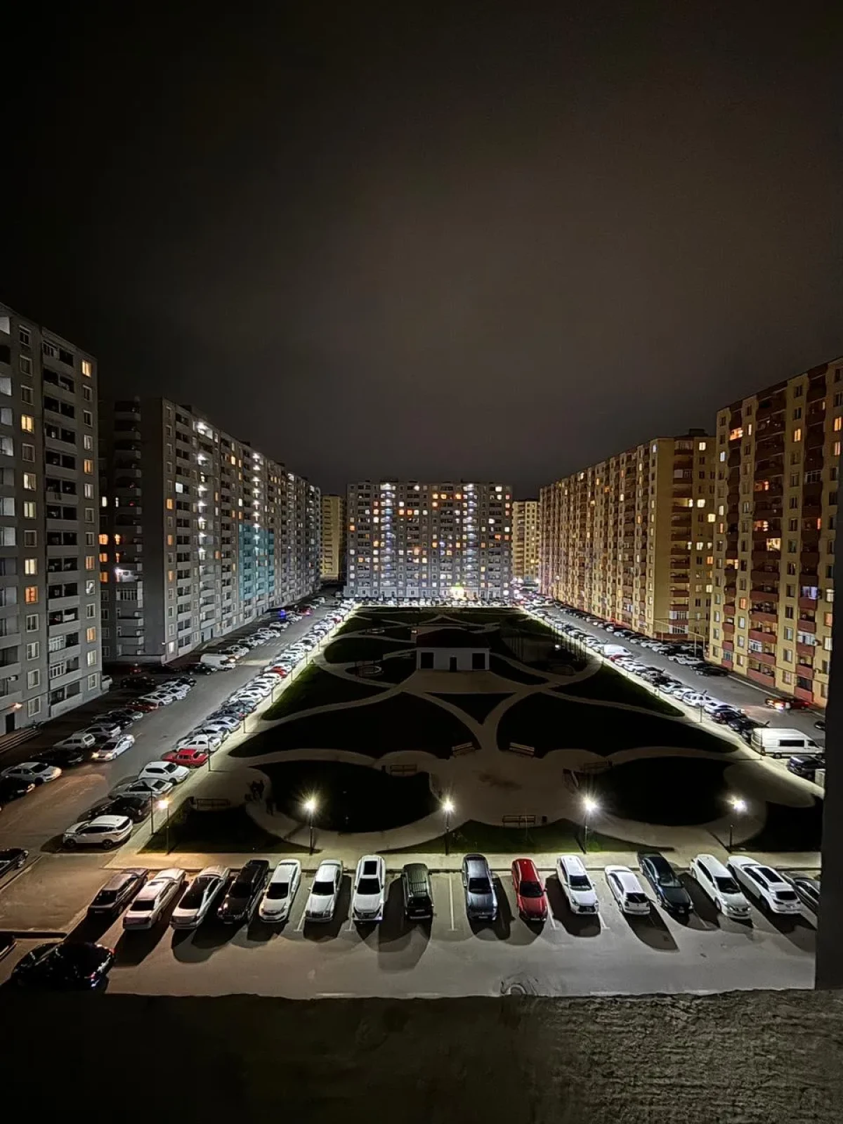 Satılır 2 otaqlı yeni tikili 75 m²