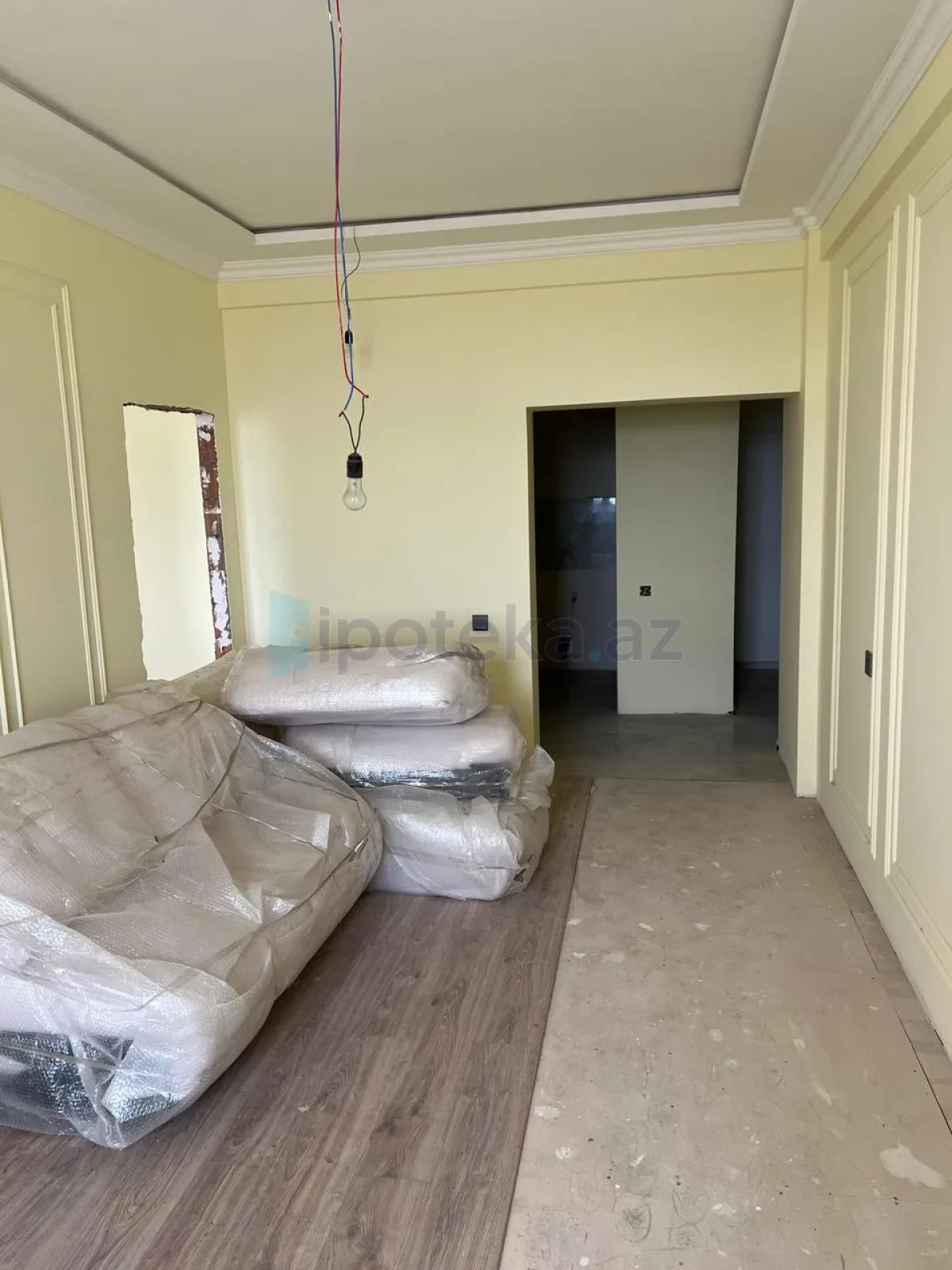 Satılır 2 otaqlı yeni tikili 71 m²