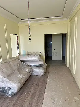 Satılır 2 otaqlı yeni tikili 71 m²