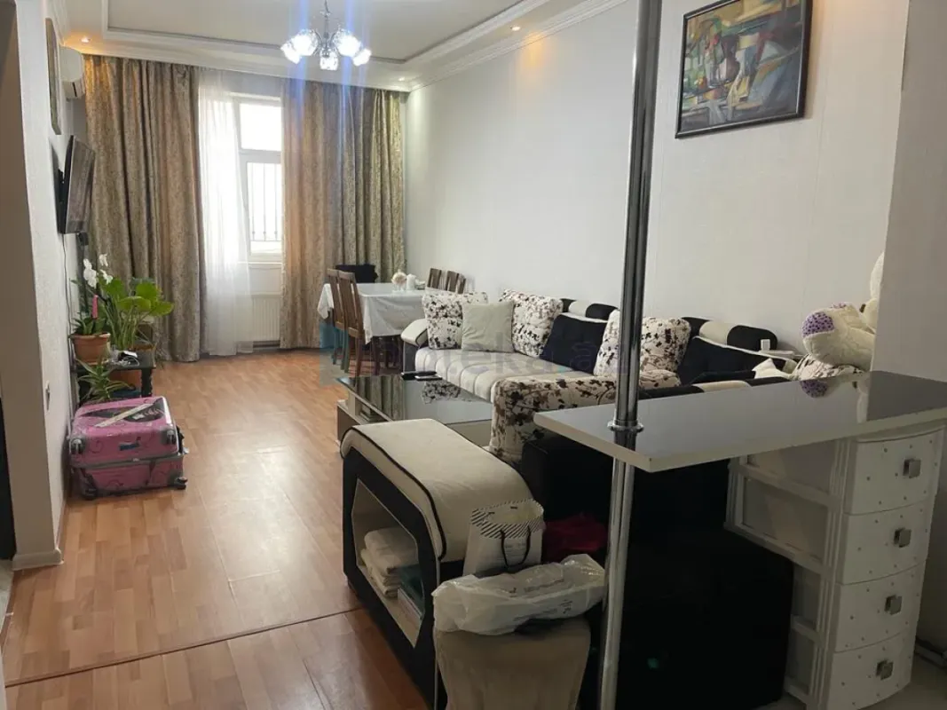 Satılır 2 otaqlı yeni tikili 60 m²