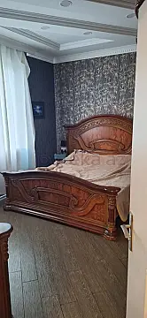 Satılır 8 otaqlı həyət evi 142 m²