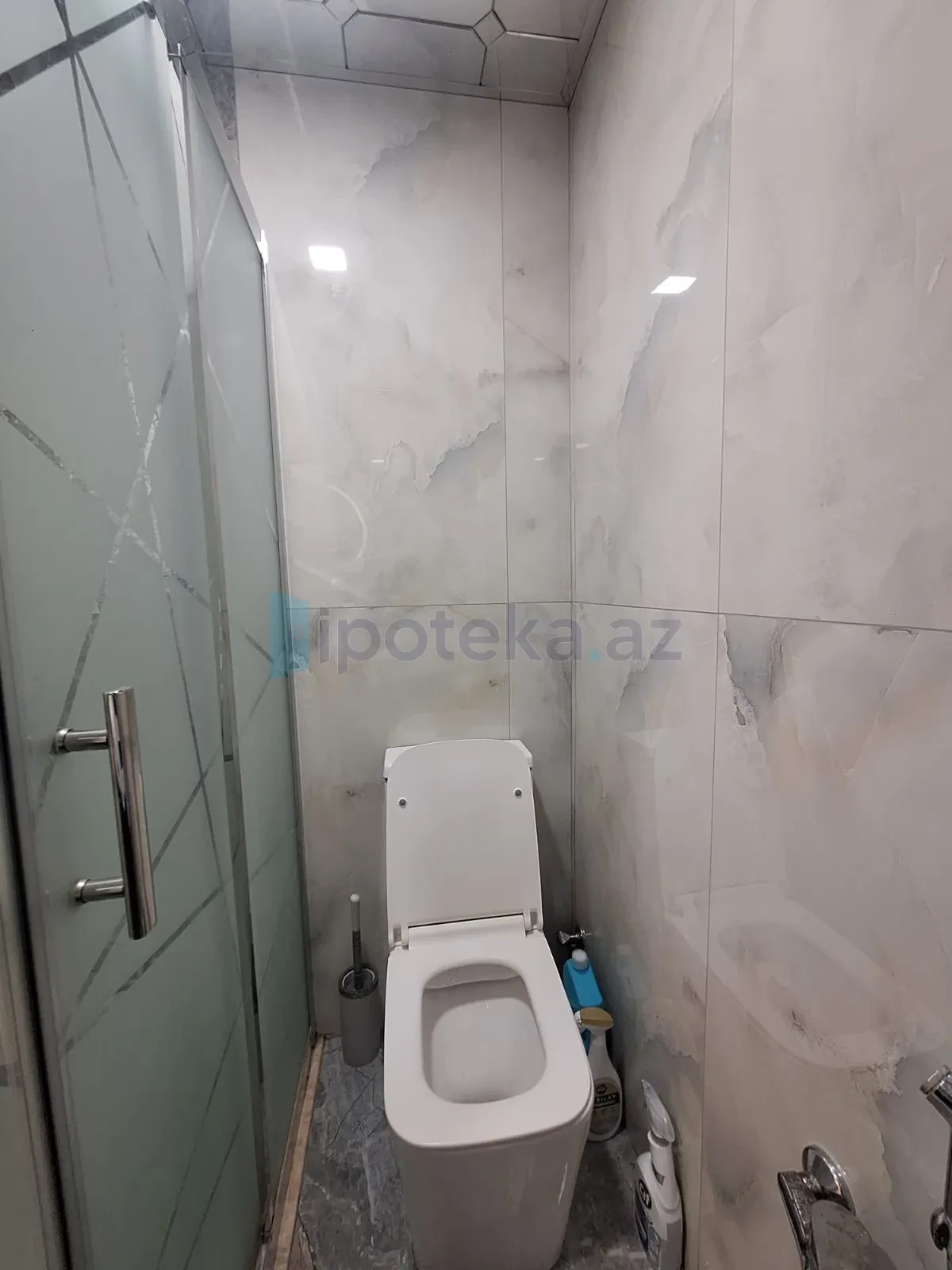 Satılır 3 otaqlı köhnə tikili 80 m²