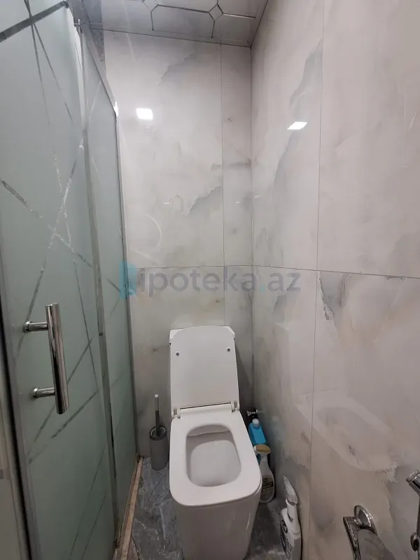 Satılır 3 otaqlı köhnə tikili 80 m²