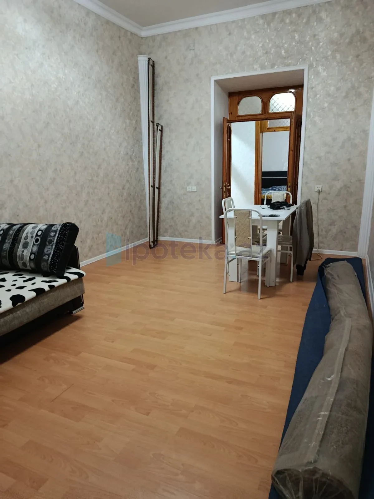 Satılır 2 otaqlı həyət evi 65 m²