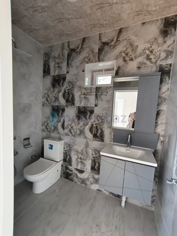 Satılır 2 otaqlı həyət evi 55 m²