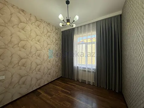 Satılır 4 otaqlı həyət evi 110 m² — Bakı 4 otaq 110.00 m²