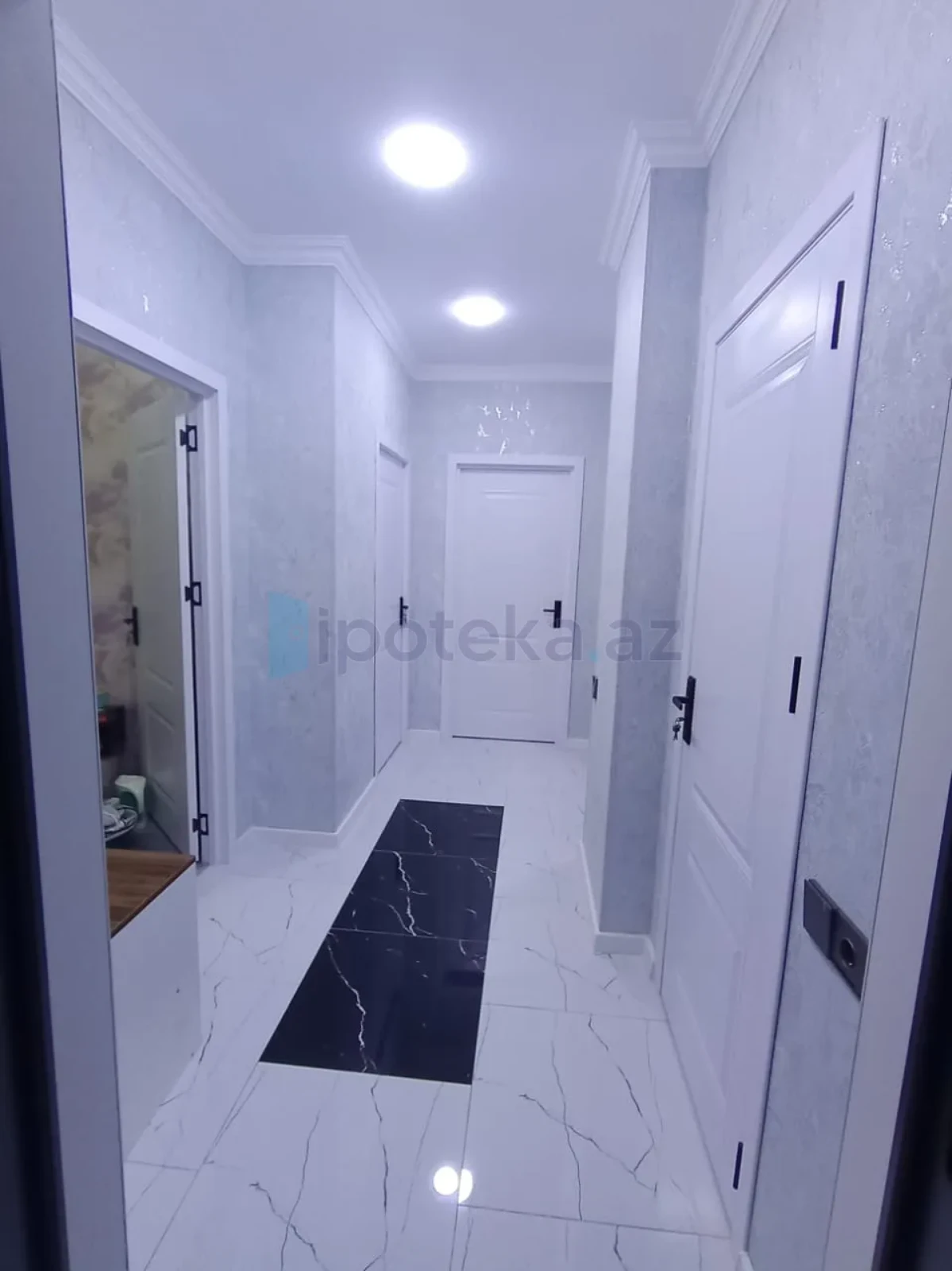Satılır 2 otaqlı yeni tikili 64 m²
