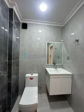 Satılır 2 otaqlı yeni tikili 54 m²