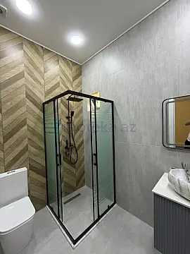 Satılır 4 otaqlı mənzil 200 m²