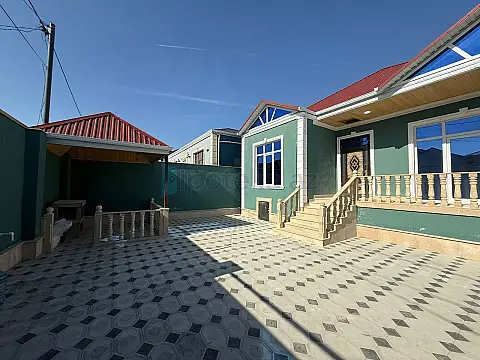Satılır 4 otaqlı həyət evi 80 m²