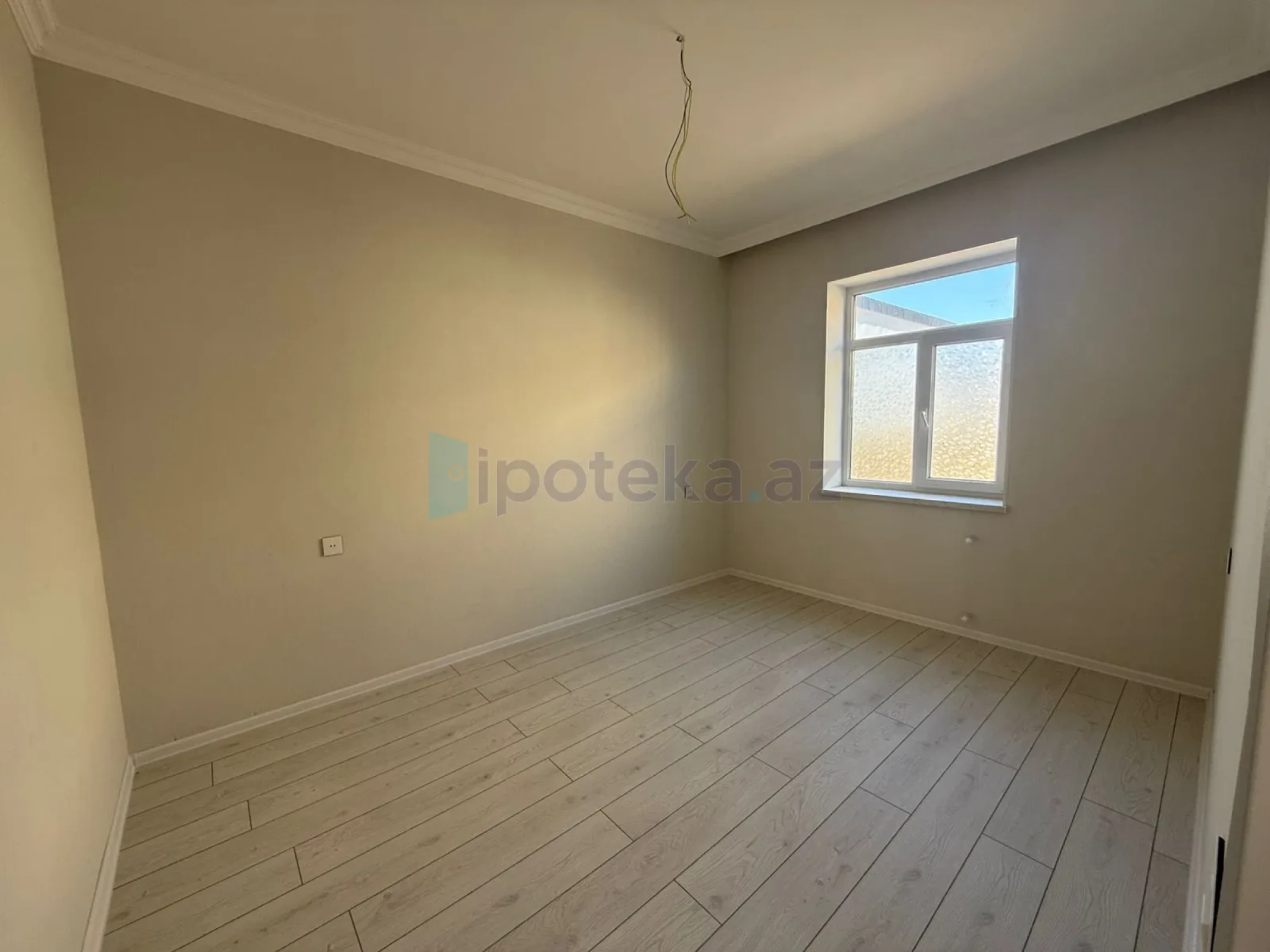 Satılır 4 otaqlı həyət evi 80 m²