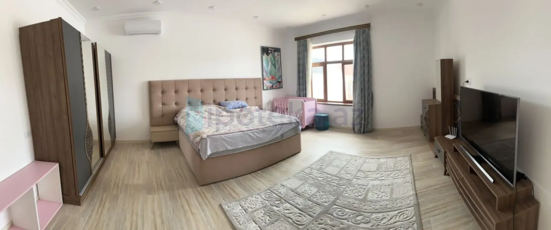 Satılır 5 otaqlı obyekt 300 m²
