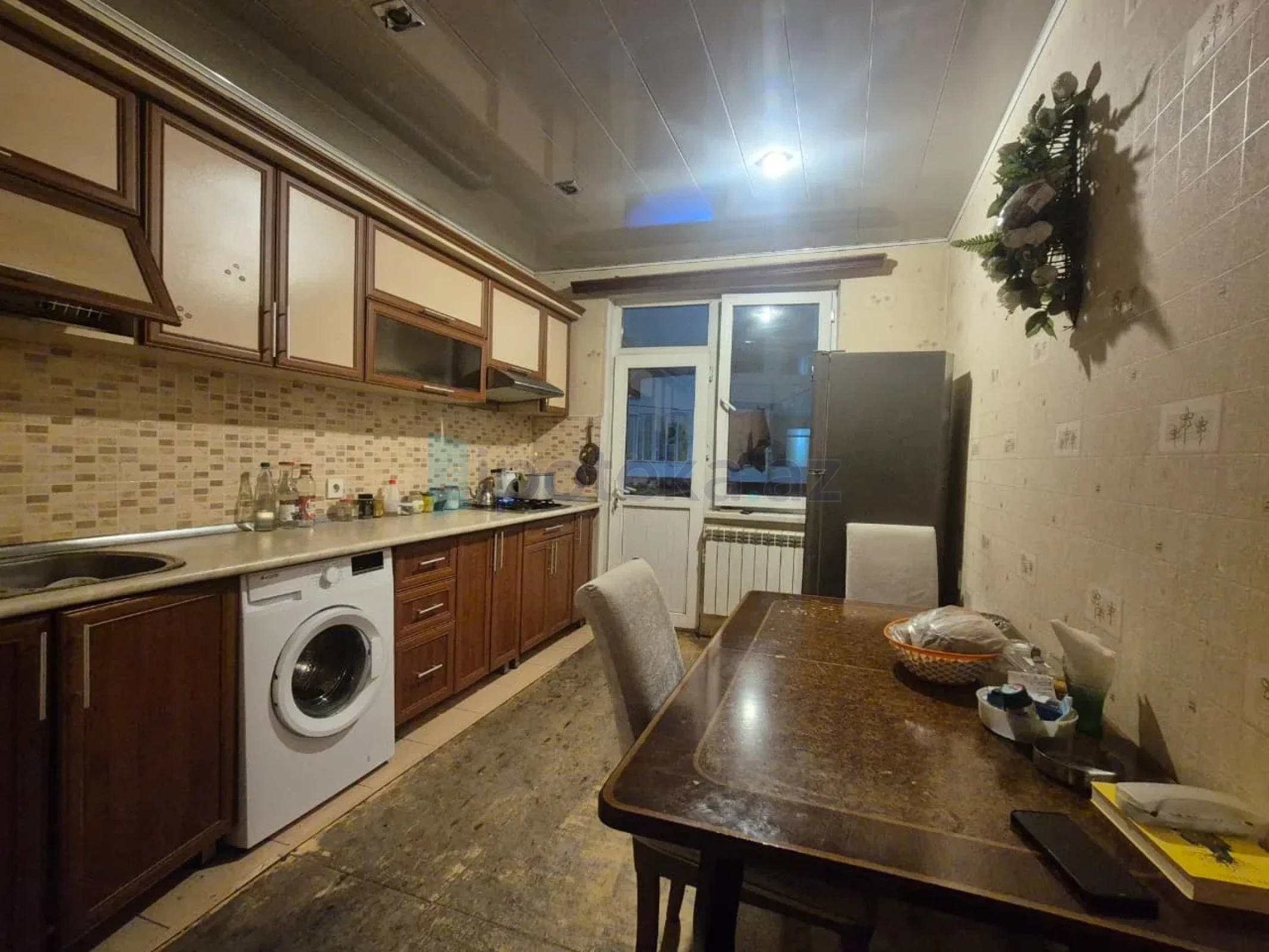 Satılır 2 otaqlı yeni tikili 82 m²