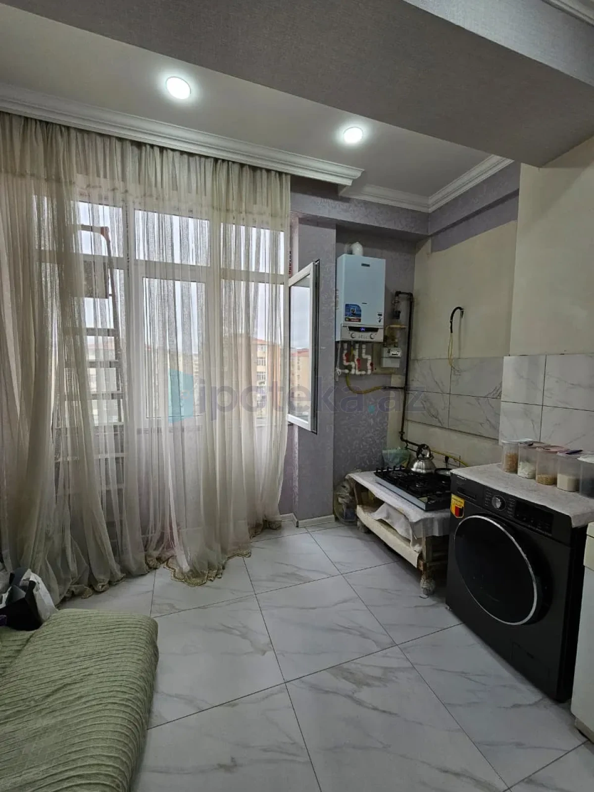 Satılır 3 otaqlı yeni tikili 84 m²