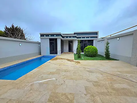 Satılır 4 otaqlı mənzil 145 m² — Bakı, Mərdəkan 4 otaq 145.00 m²