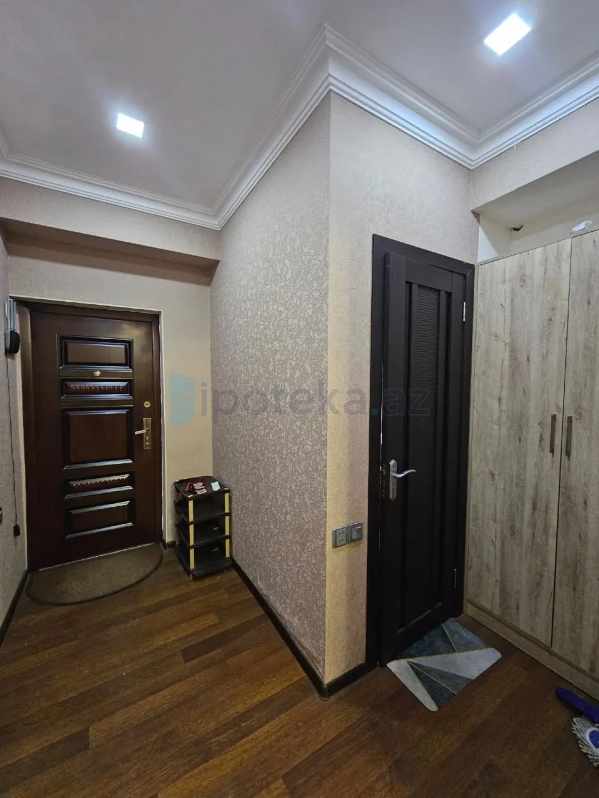 Satılır 3 otaqlı yeni tikili 72 m²