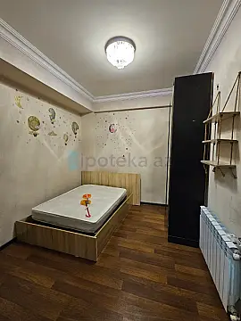 Satılır 3 otaqlı yeni tikili 72 m²