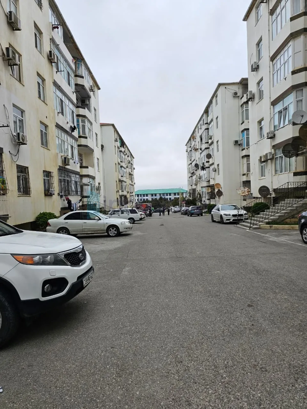 Satılır 3 otaqlı yeni tikili 72 m²