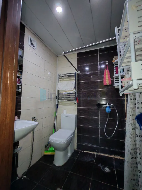 Satılır 2 otaqlı yeni tikili 60 m²