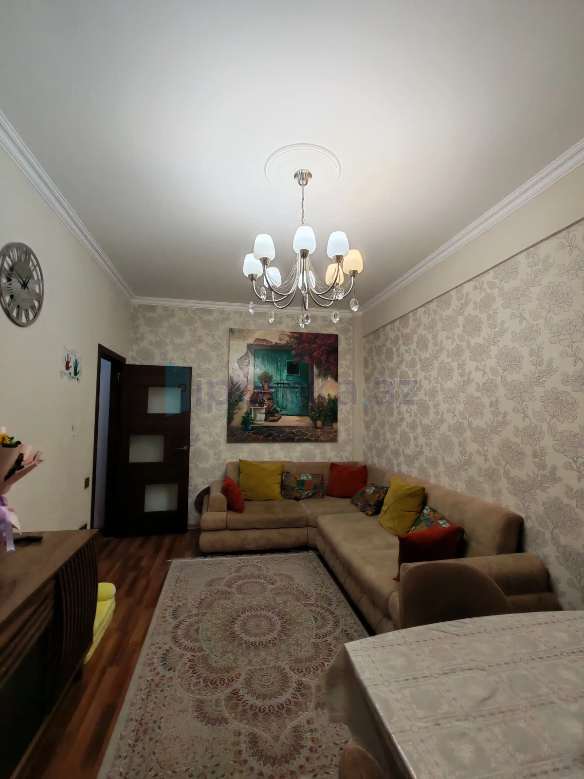 Satılır 2 otaqlı yeni tikili 60 m²