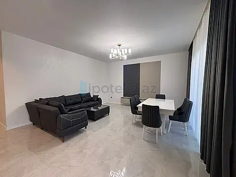 Satılır 4 otaqlı mənzil 170 m²