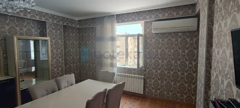 Satılır 3 otaqlı yeni tikili 75 m²
