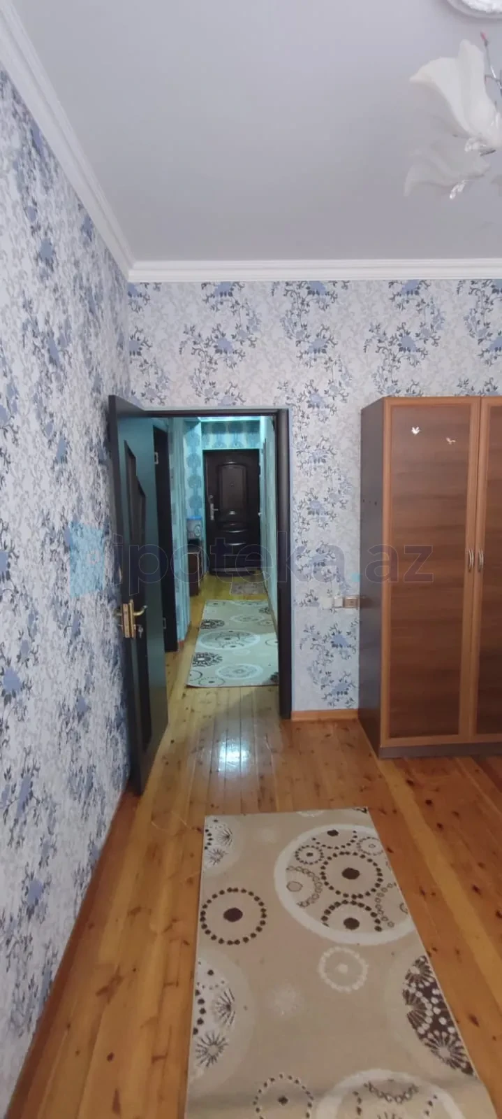Satılır 3 otaqlı yeni tikili 75 m²