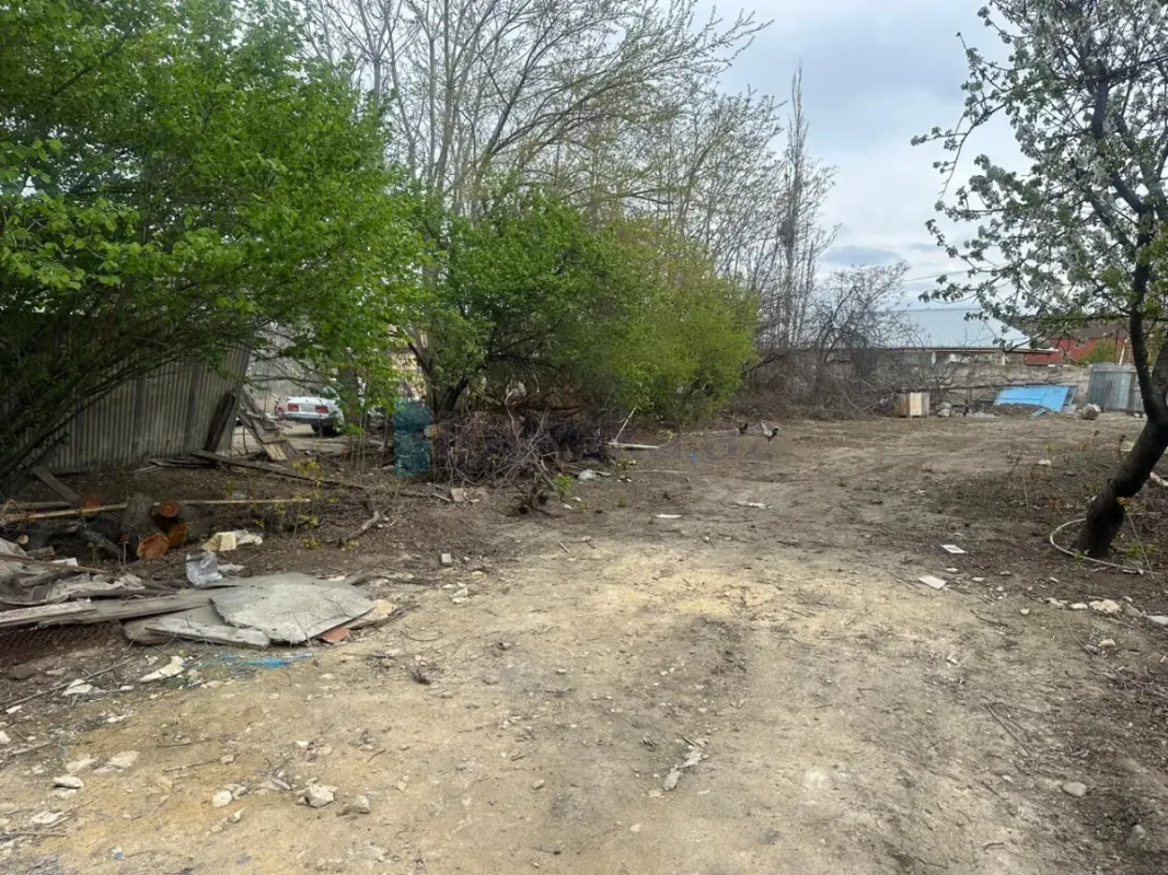 Satılır torpaq sahəsi 1000 m²