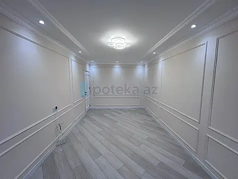 Satılır 4 otaqlı köhnə tikili 105 m²