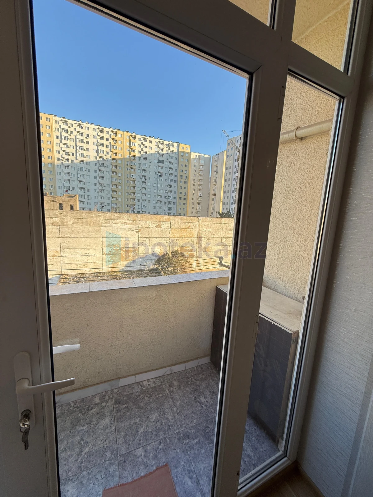 Satılır 2 otaqlı yeni tikili 50 m²