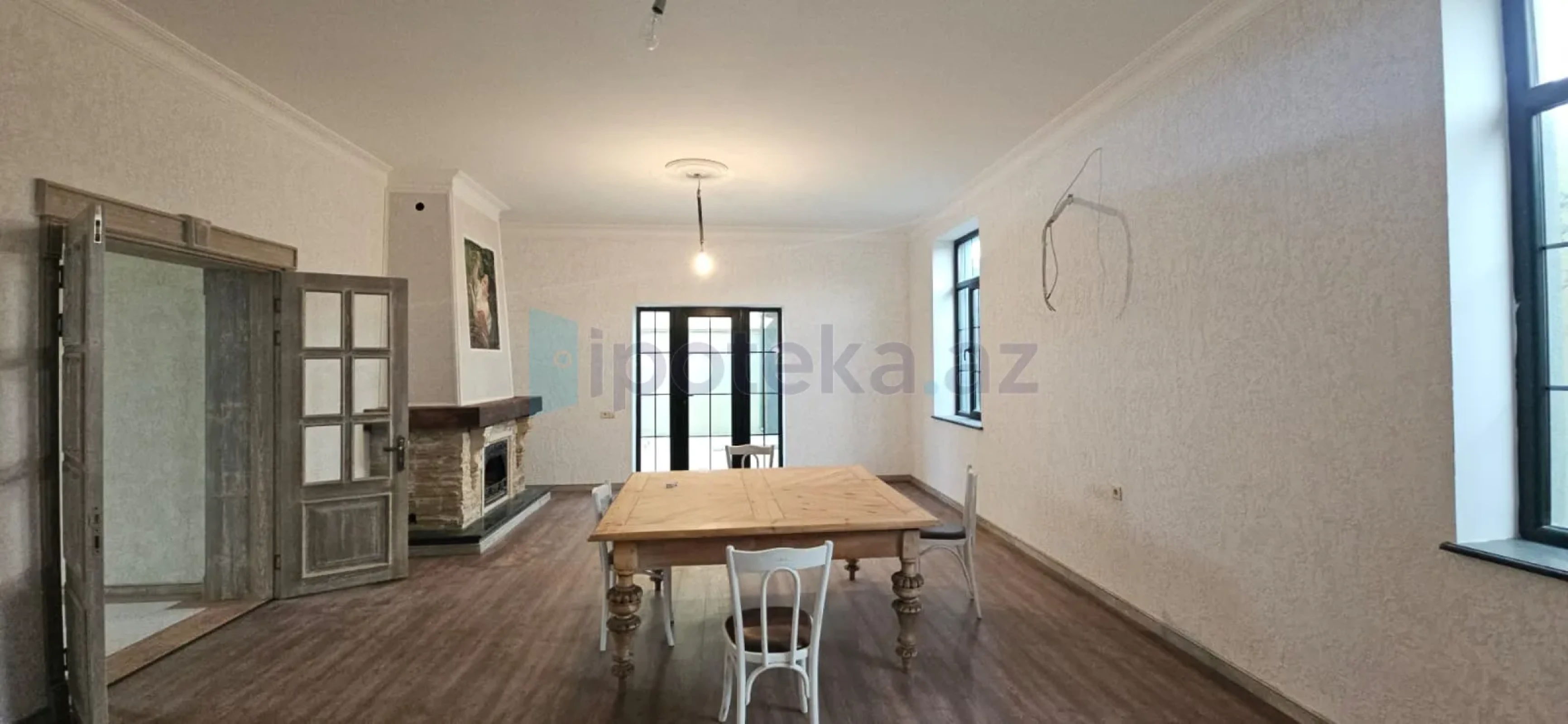 Satılır 7 otaqlı həyət evi 360 m²