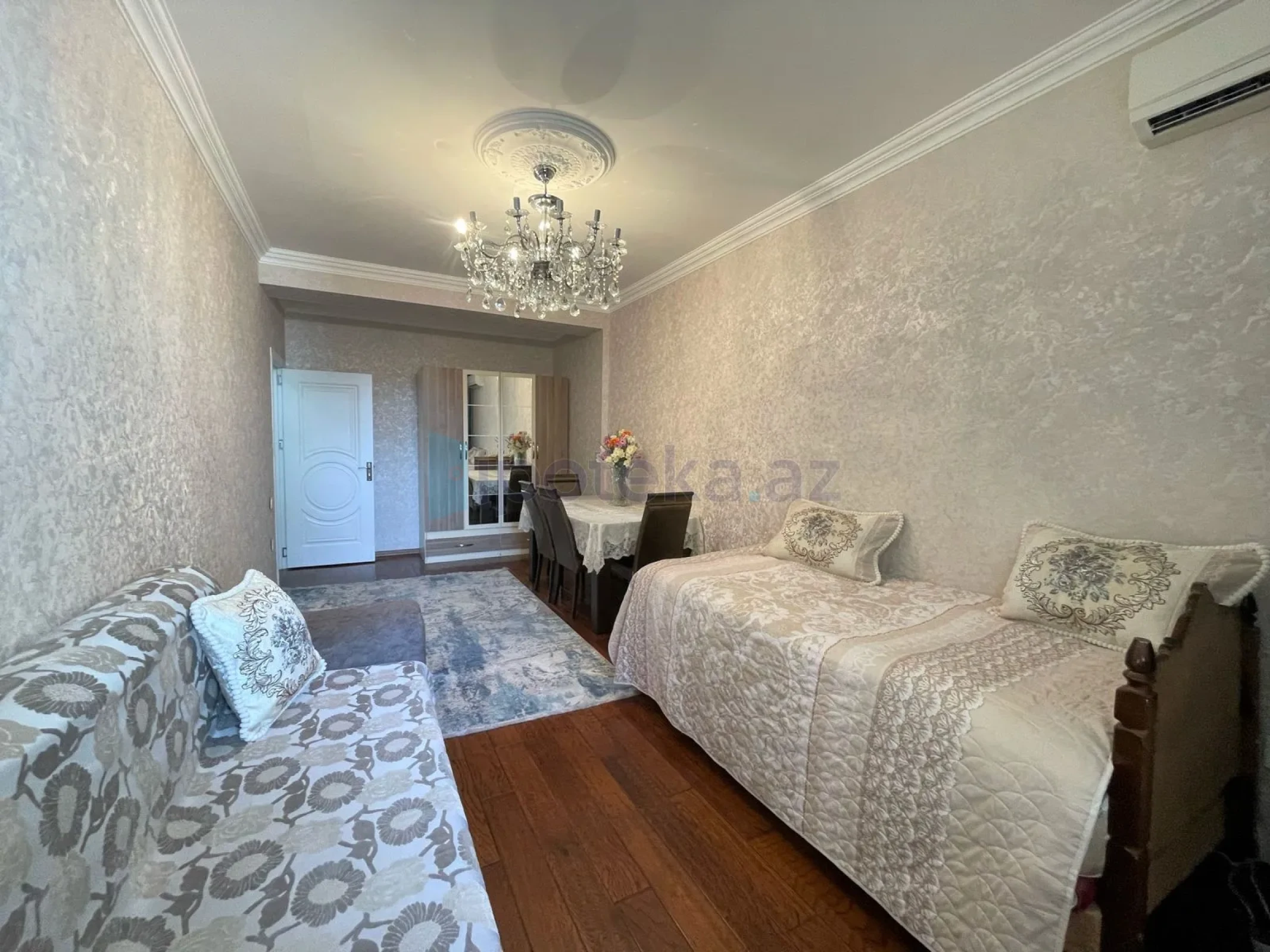 Satılır 2 otaqlı yeni tikili 78 m²