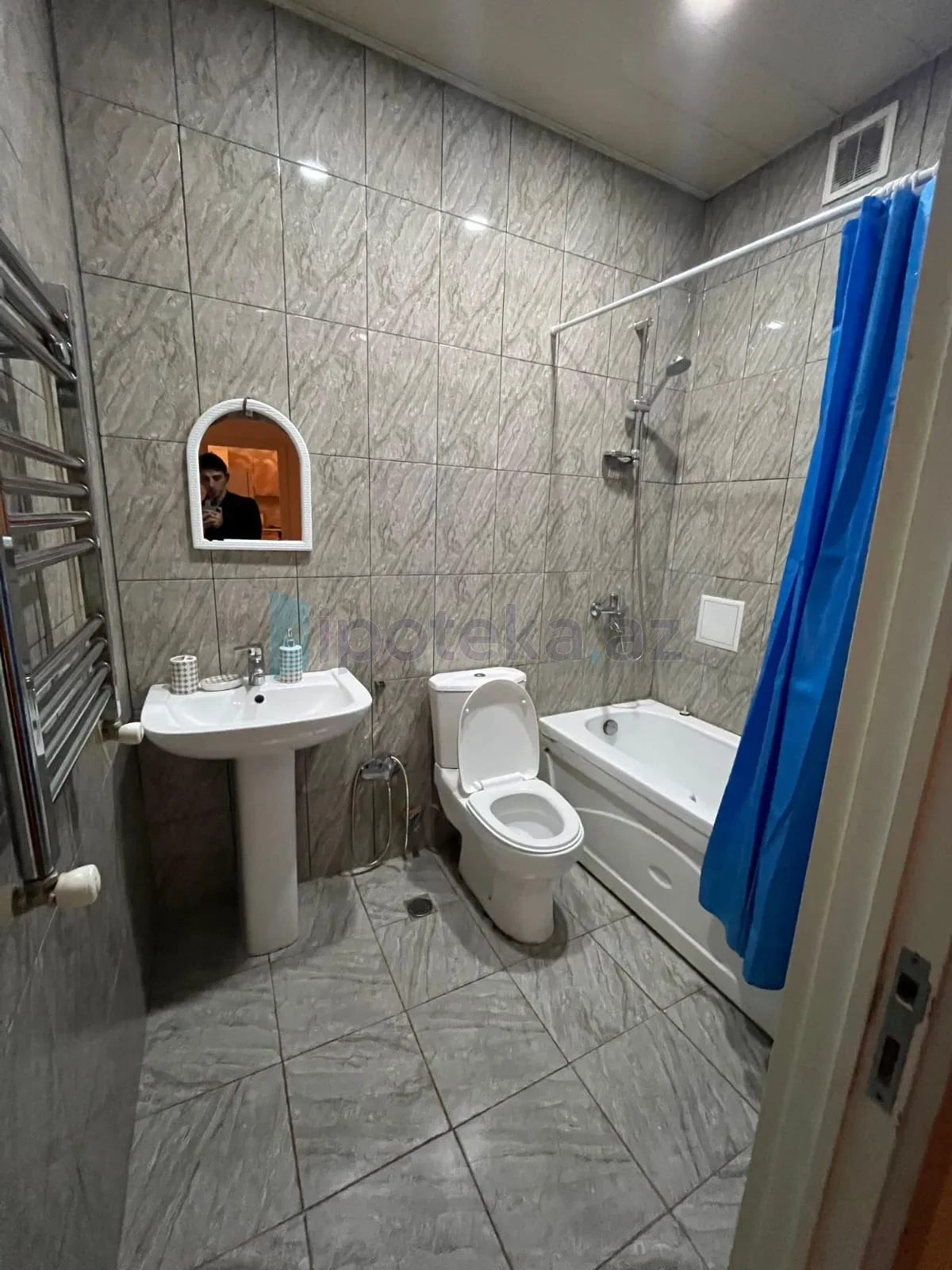 Satılır 2 otaqlı yeni tikili 80 m²