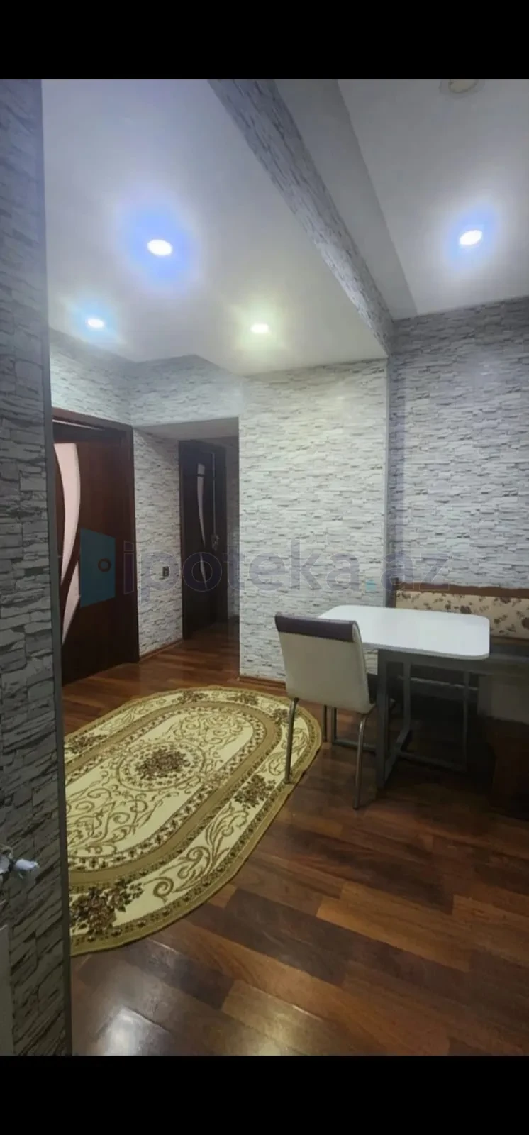 Satılır 3 otaqlı yeni tikili 80 m²