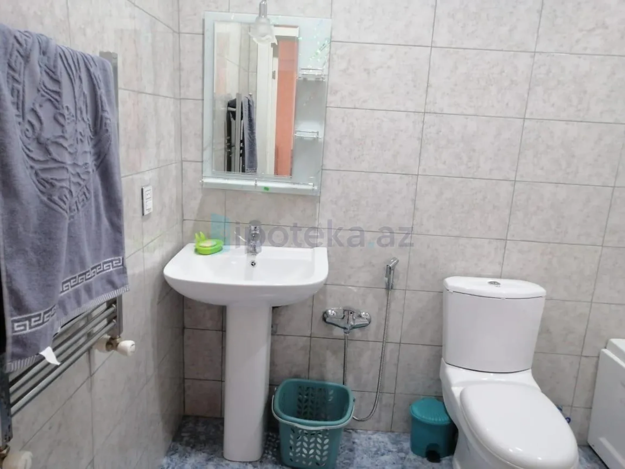 Satılır 3 otaqlı yeni tikili 80 m²